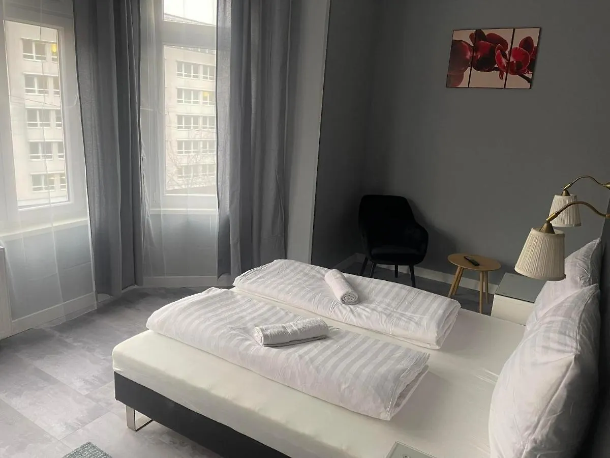 Bed & Breakfast Treestyle Superior Rooms Budapest